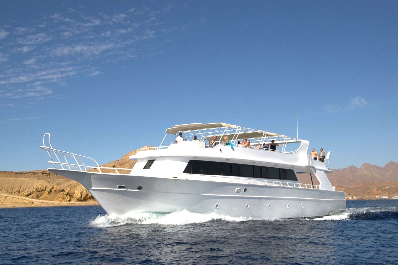 Ras Mohamed and White Island cruise - view 1