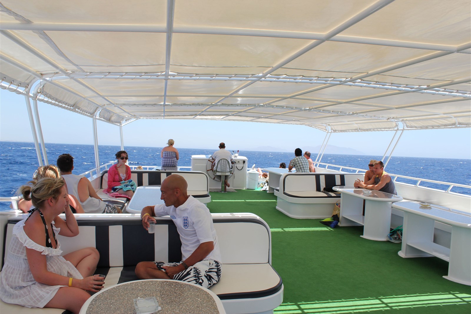 Ras Mohamed and White Island cruise - view 2