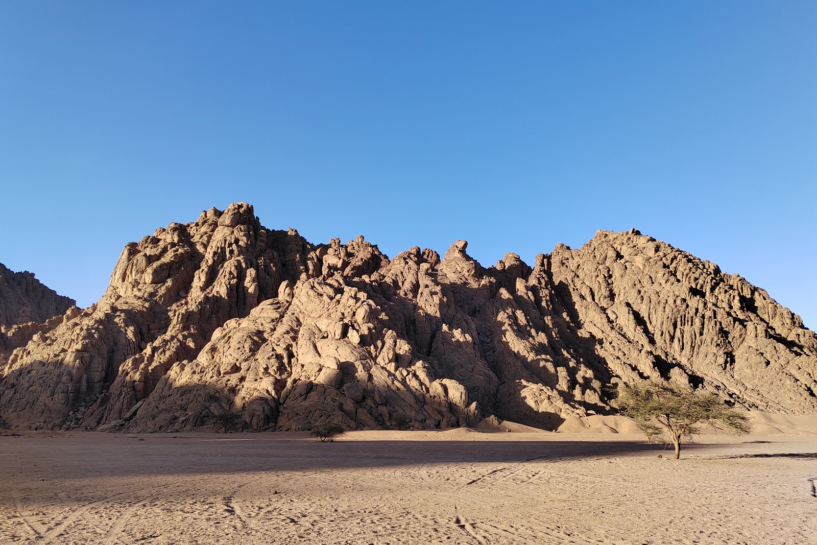 Sinai desert quad and dune buggy safari with Bedouin dinner - view 4